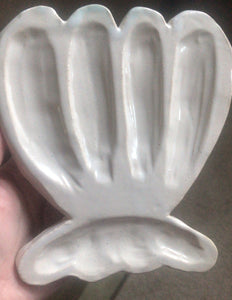 Handmade ceramic paint palette - mix your paints on adorable paw print or shell design